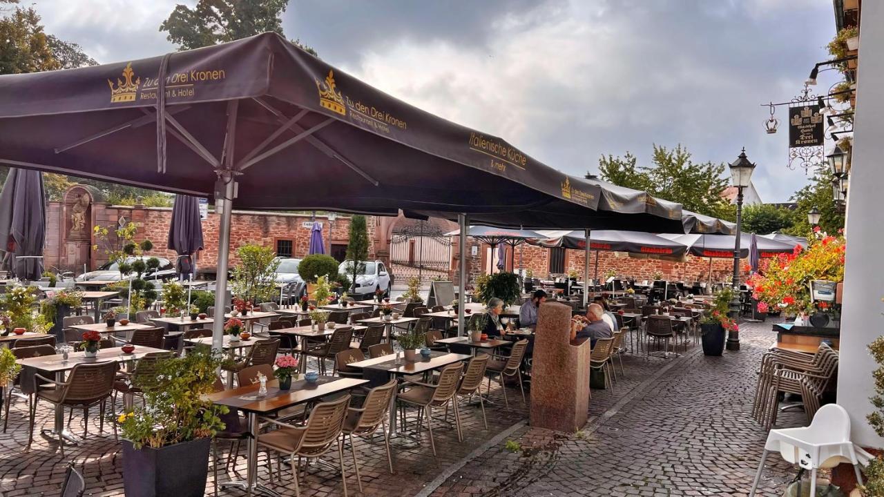 Zu Den Drei Kronen Hotel Seligenstadt